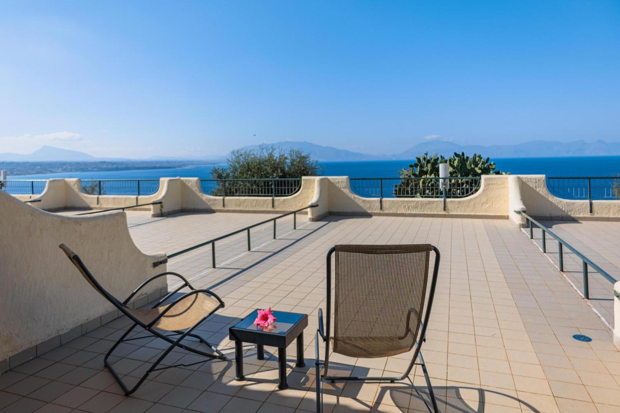 Cdshotels Terrasini - Citta Del Mare Екстериор снимка