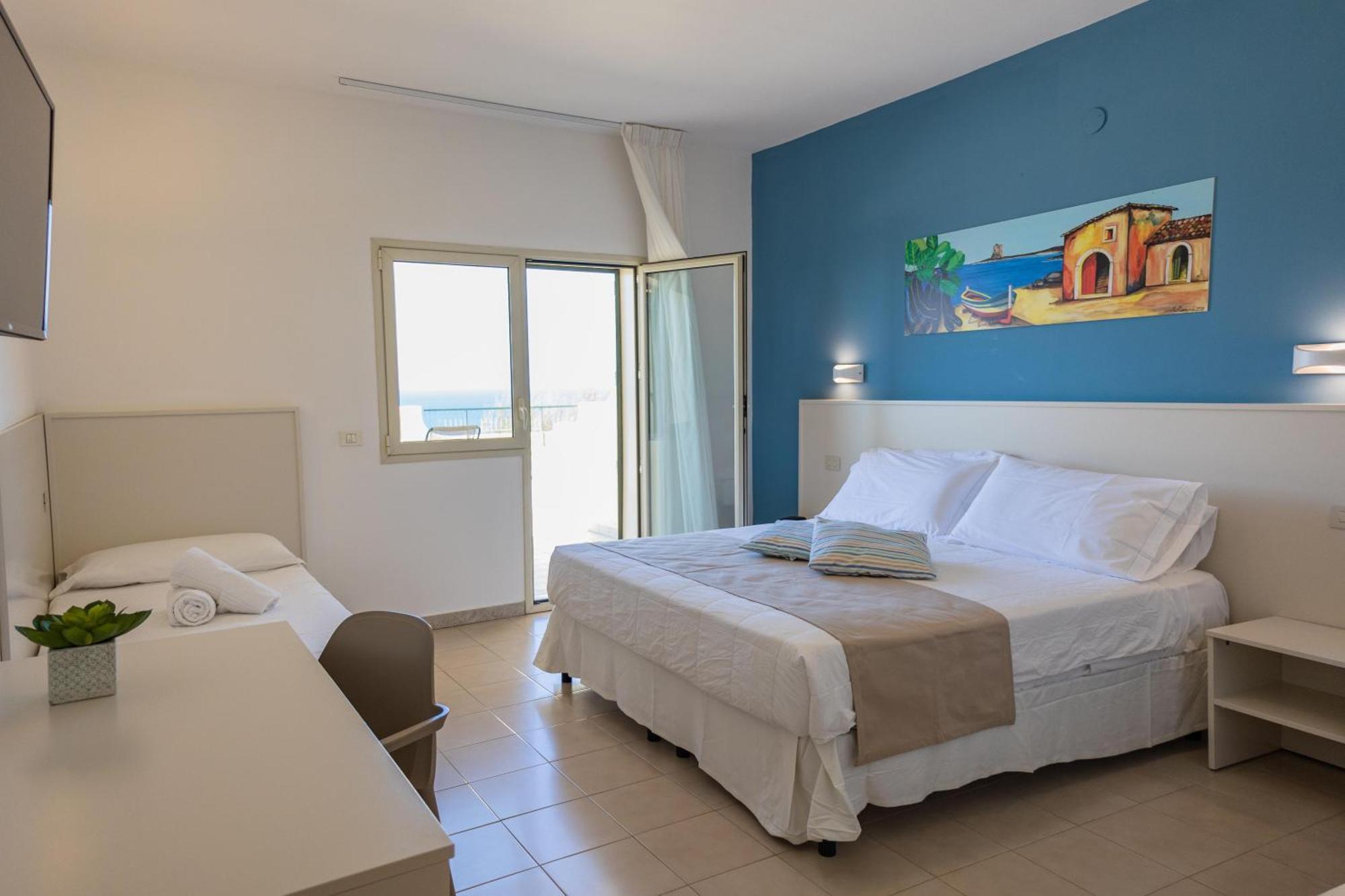 Cdshotels Terrasini - Citta Del Mare Екстериор снимка