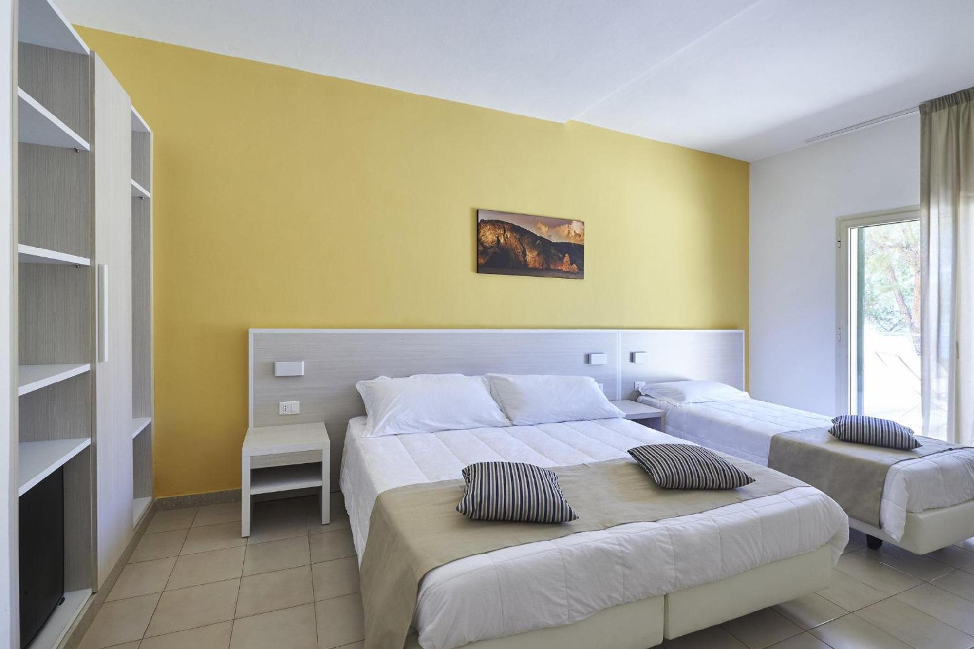 Cdshotels Terrasini - Citta Del Mare Екстериор снимка