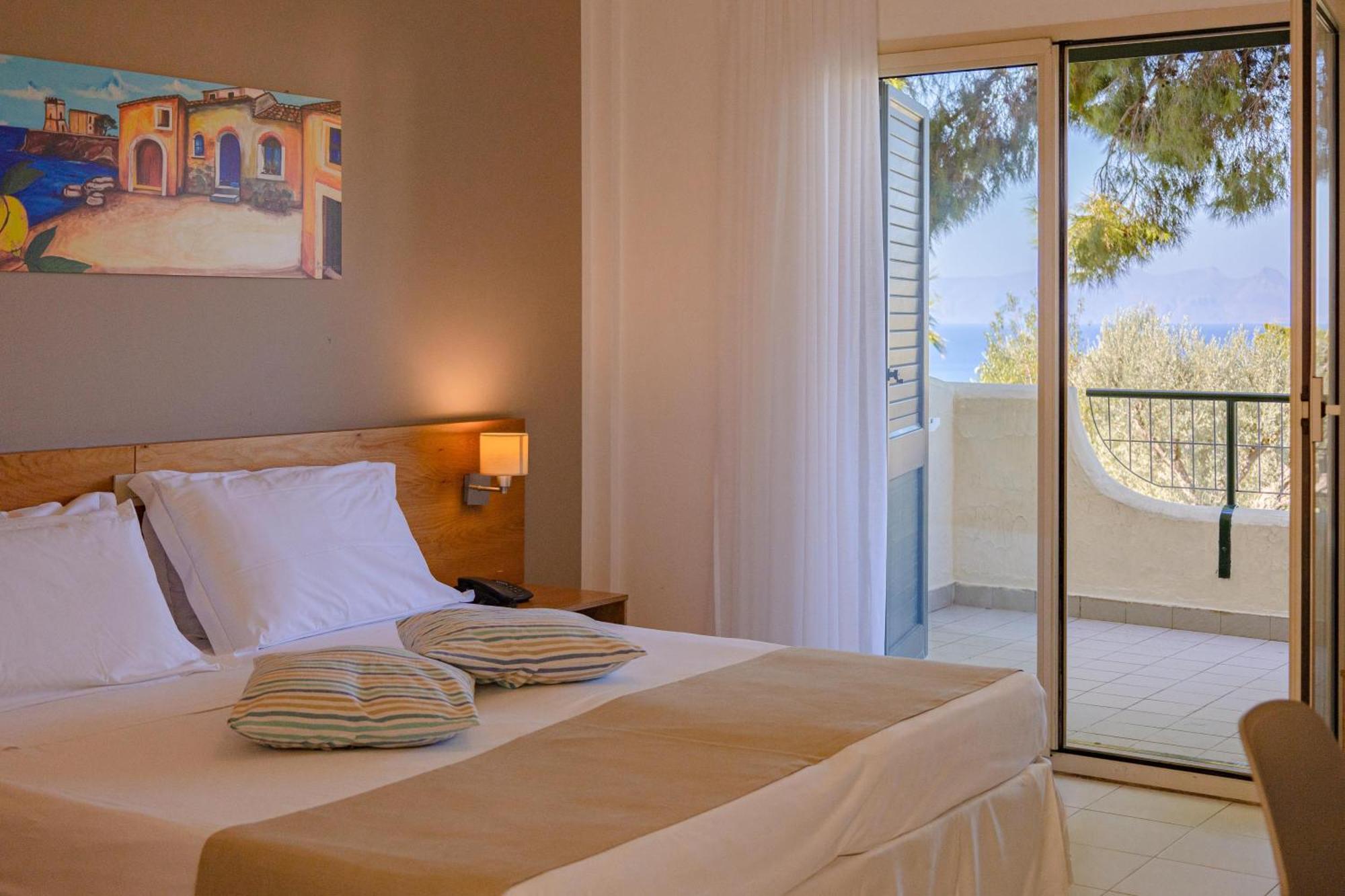 Cdshotels Terrasini - Citta Del Mare Екстериор снимка