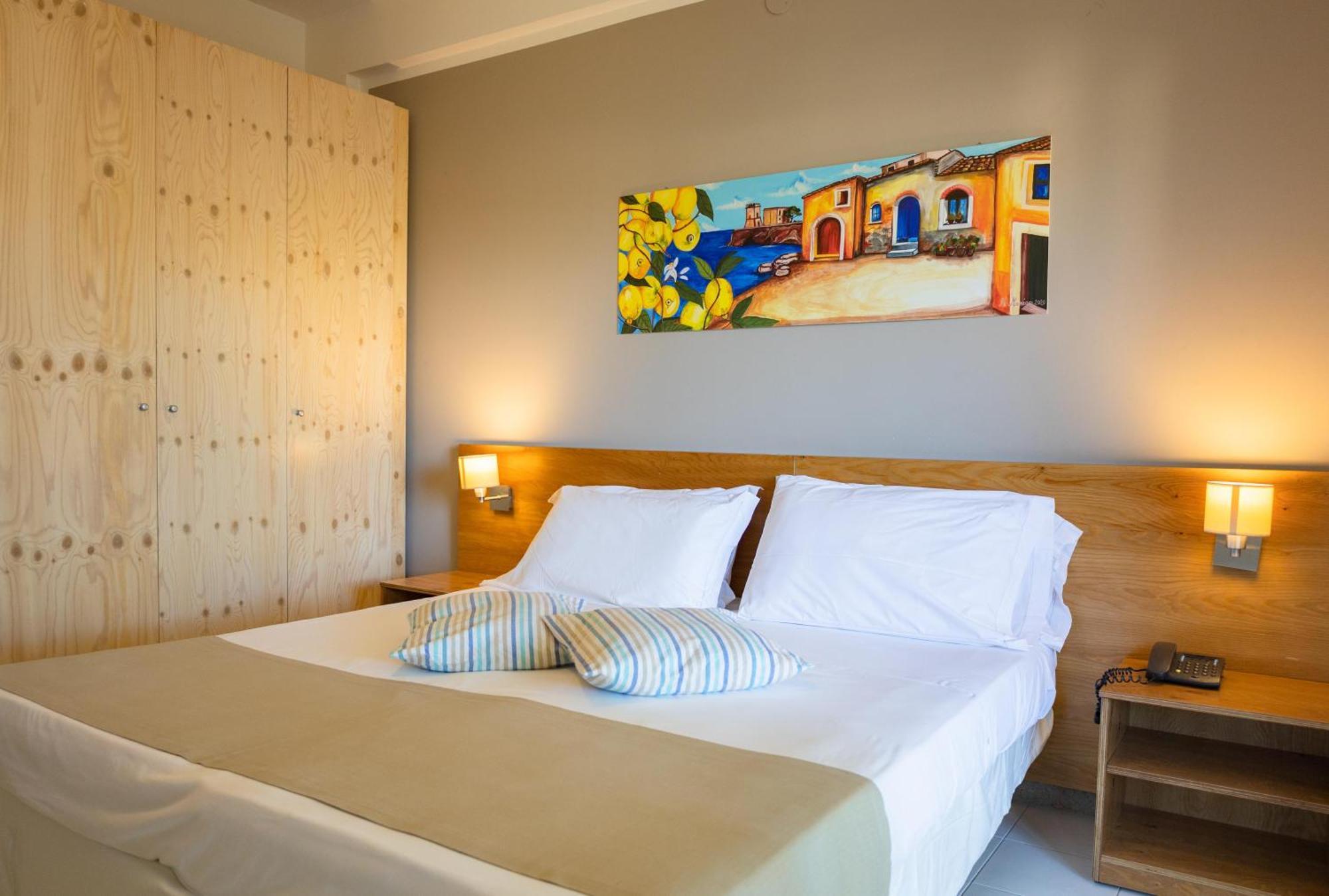 Cdshotels Terrasini - Citta Del Mare Екстериор снимка