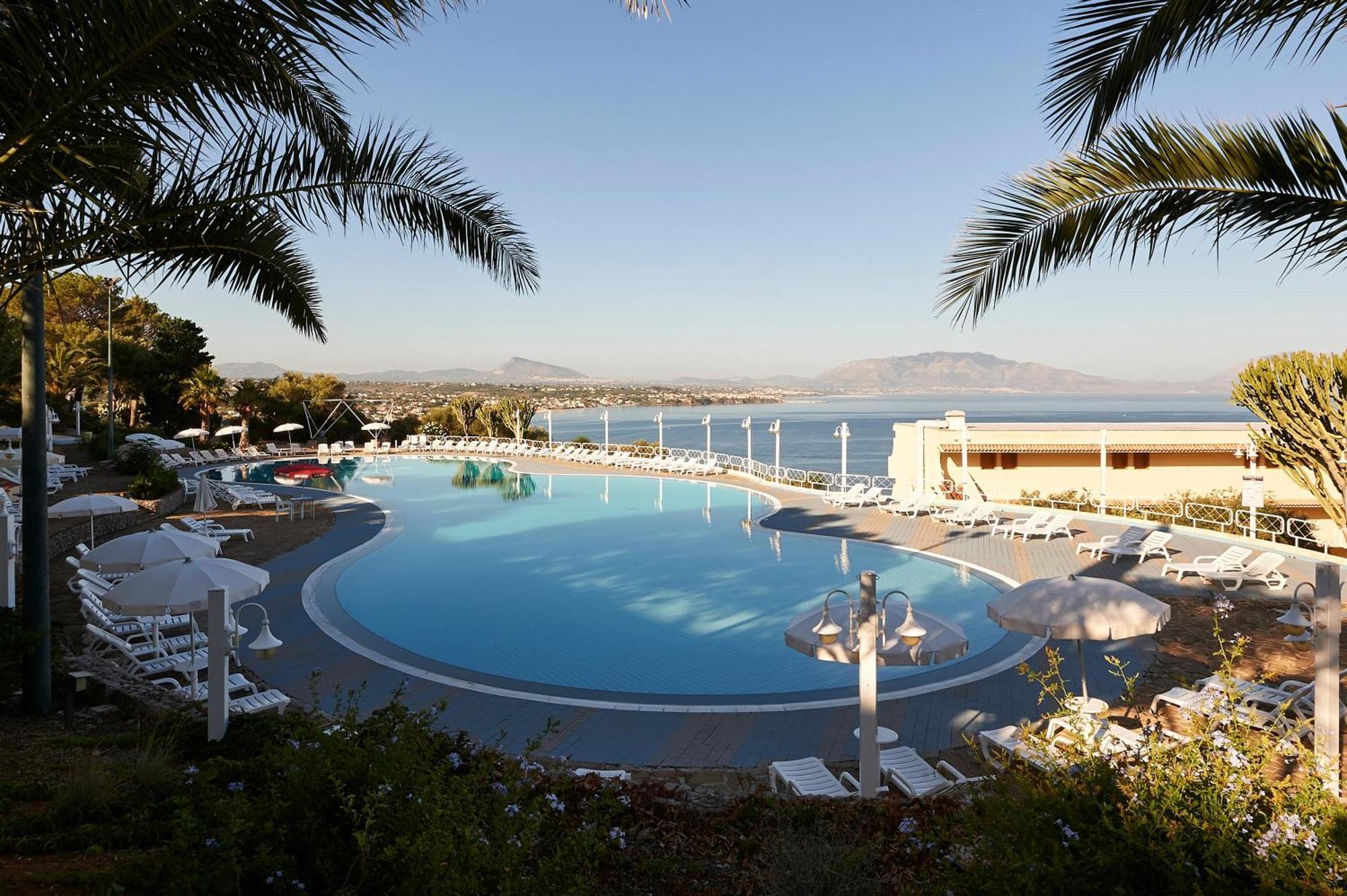 Cdshotels Terrasini - Citta Del Mare Екстериор снимка