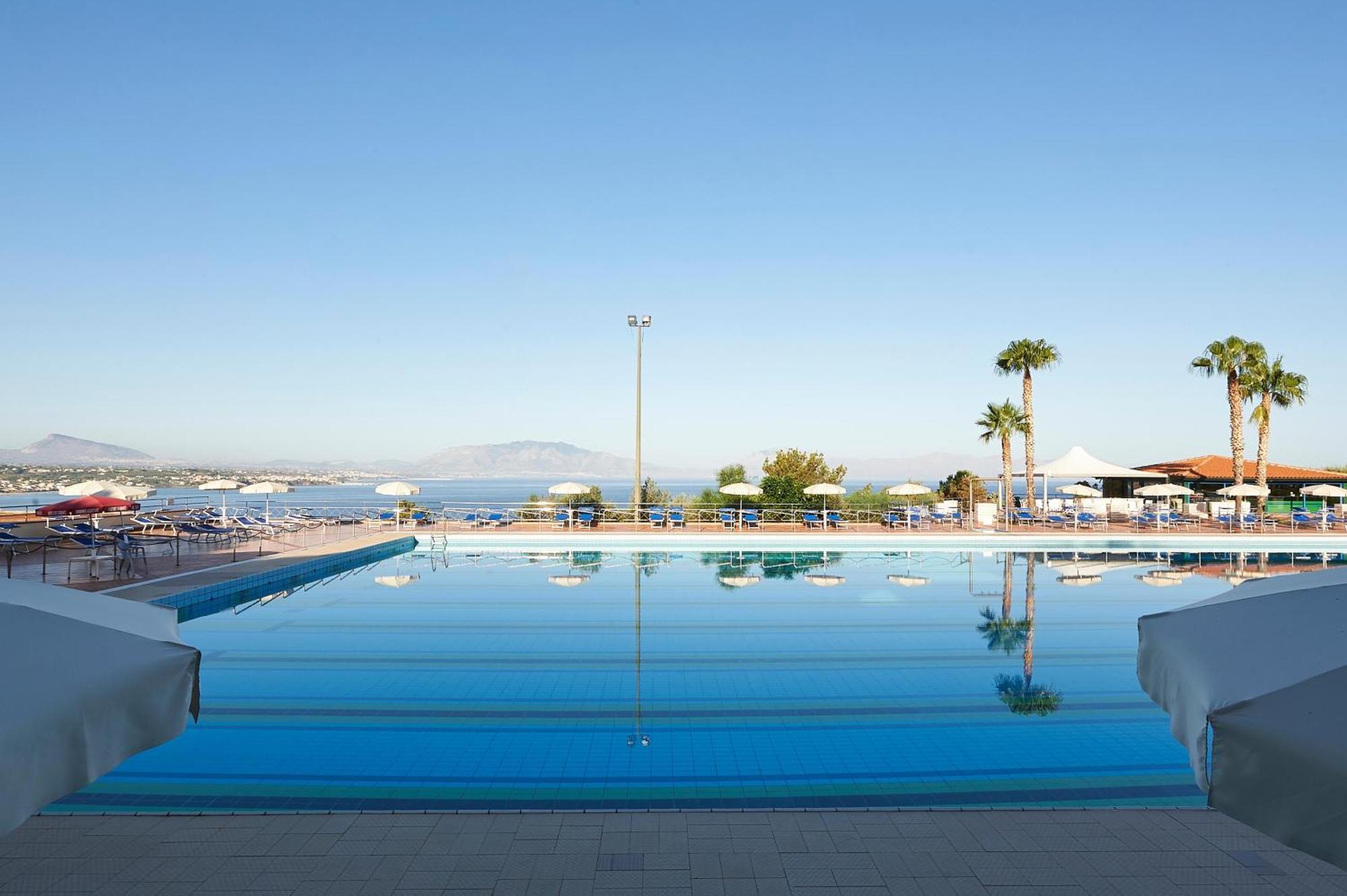 Cdshotels Terrasini - Citta Del Mare Екстериор снимка
